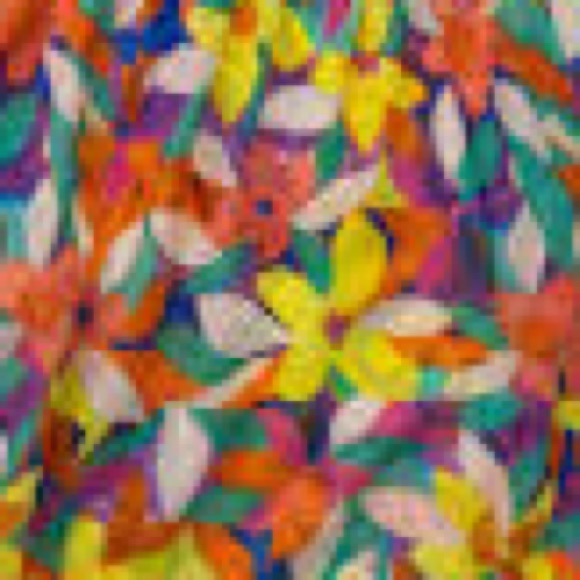 THML  NEW Colorful Floral Bubble Sleeve Top Medium NWOT - Picture 2 of 6